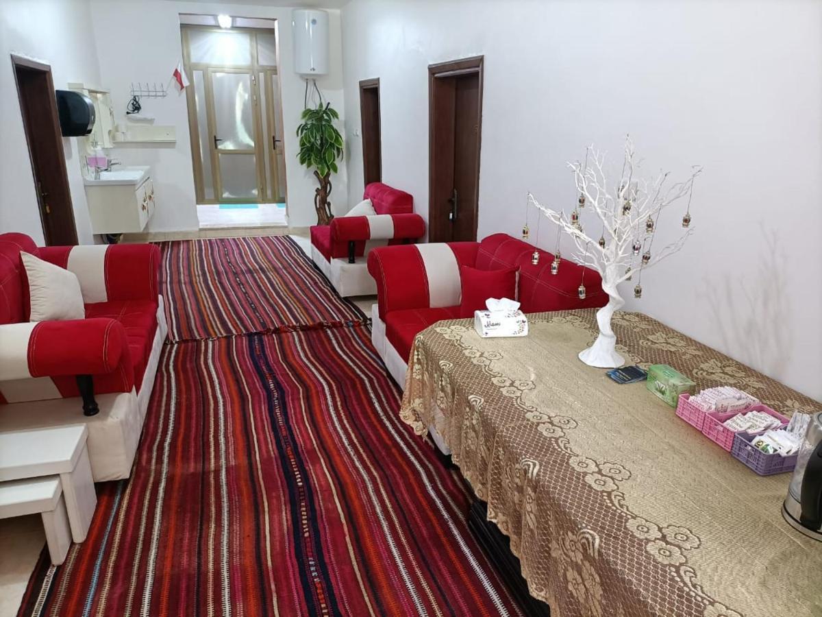 Happy Night Hostel Wadi Musa Dış mekan fotoğraf