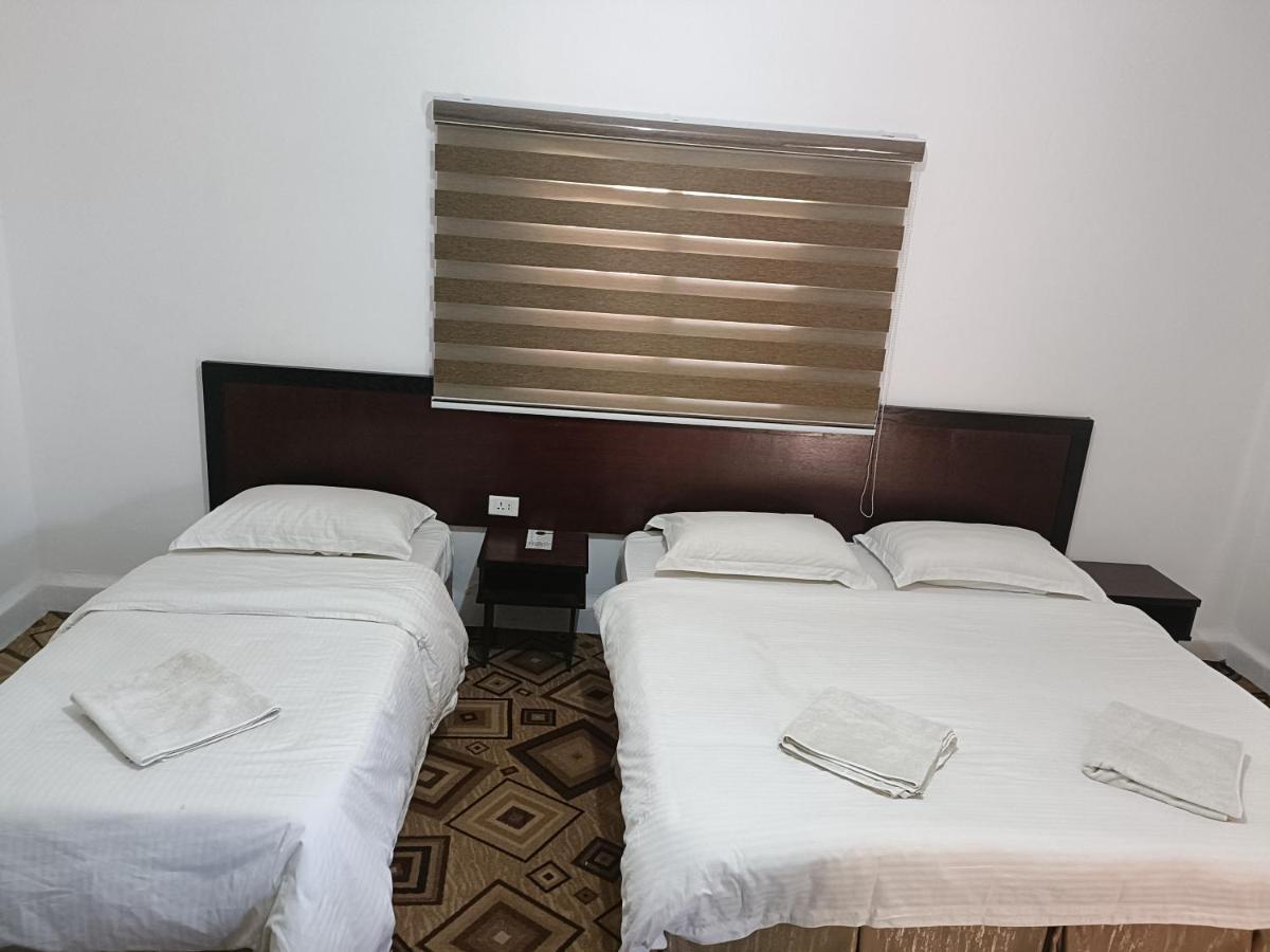 Happy Night Hostel Wadi Musa Dış mekan fotoğraf