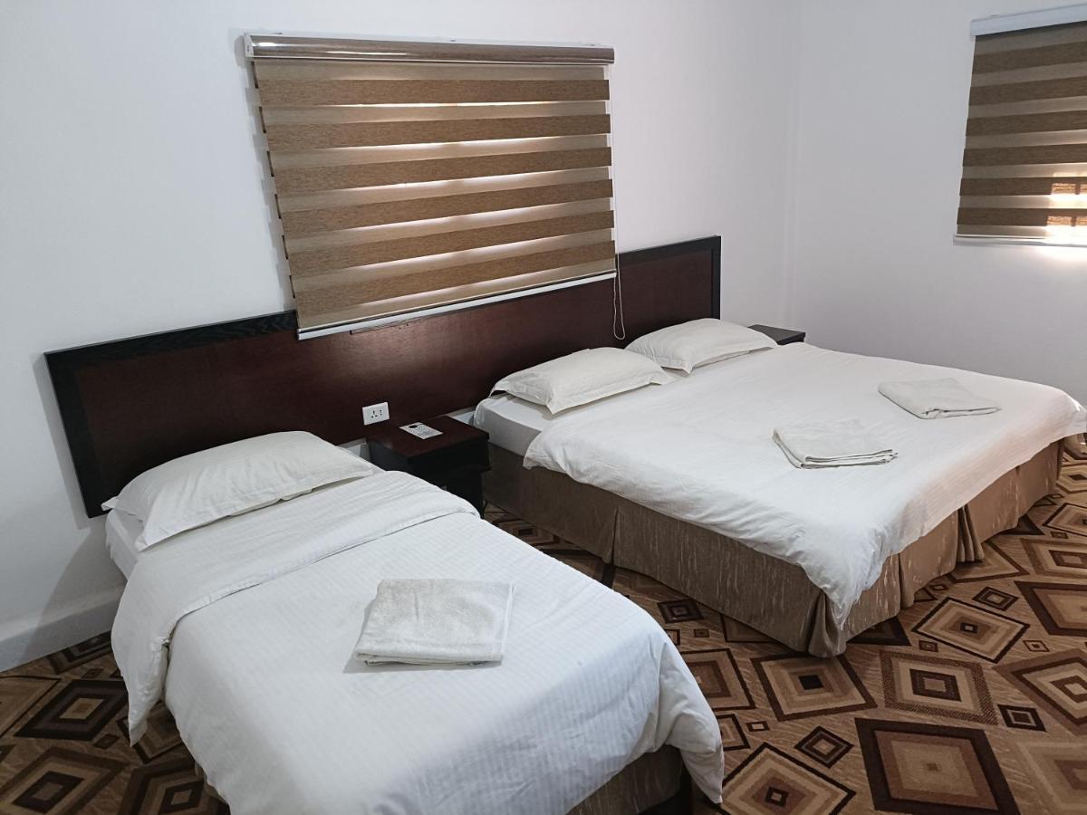 Happy Night Hostel Wadi Musa Dış mekan fotoğraf