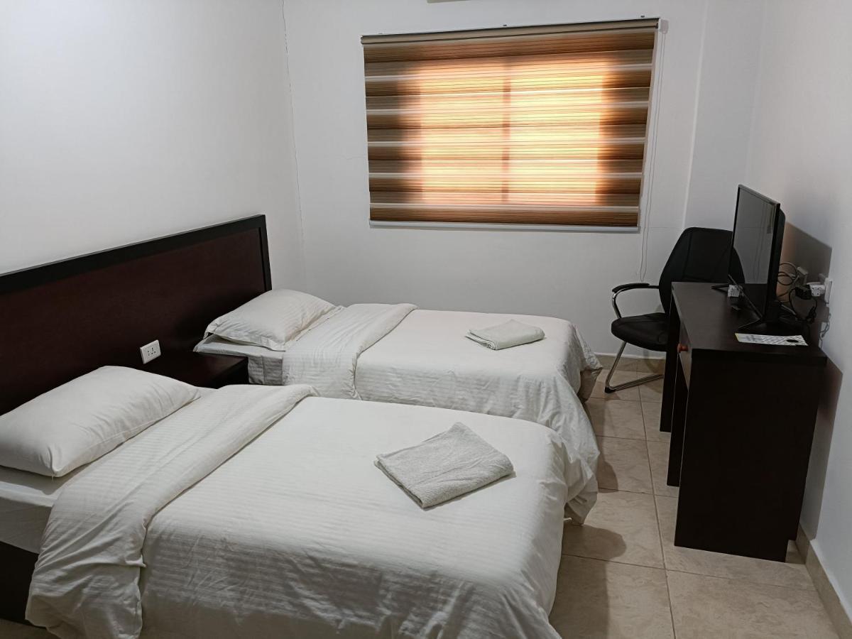 Happy Night Hostel Wadi Musa Dış mekan fotoğraf
