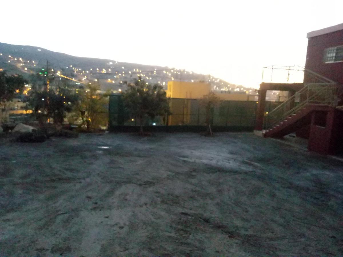 Happy Night Hostel Wadi Musa Dış mekan fotoğraf
