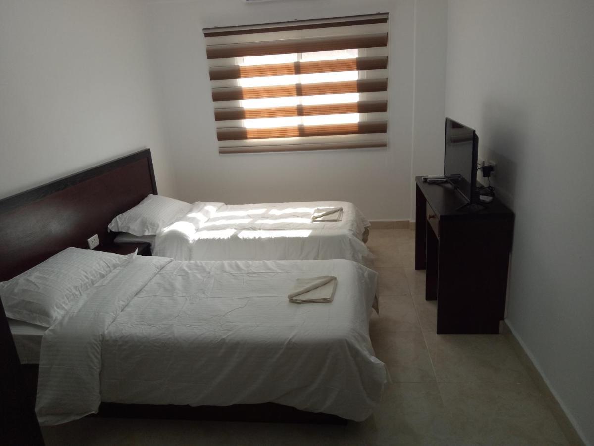 Happy Night Hostel Wadi Musa Dış mekan fotoğraf